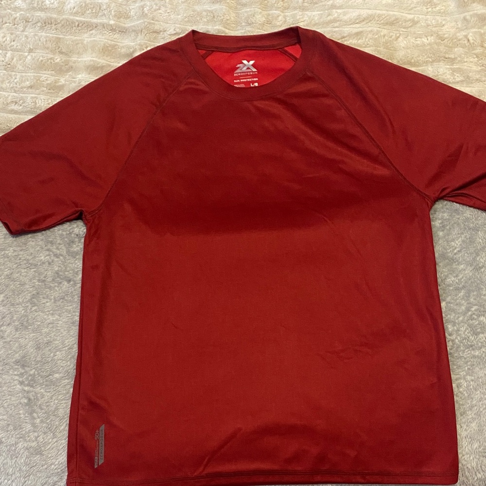 ZeroXposur Men's Red Short Sleeve Tee